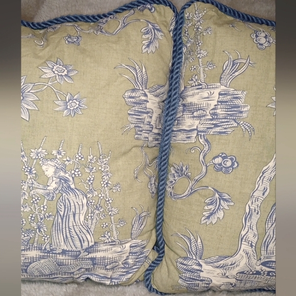 Scalamandre " Winegrowers" Printed Custom Pillows (2) - Picture 7 of 9